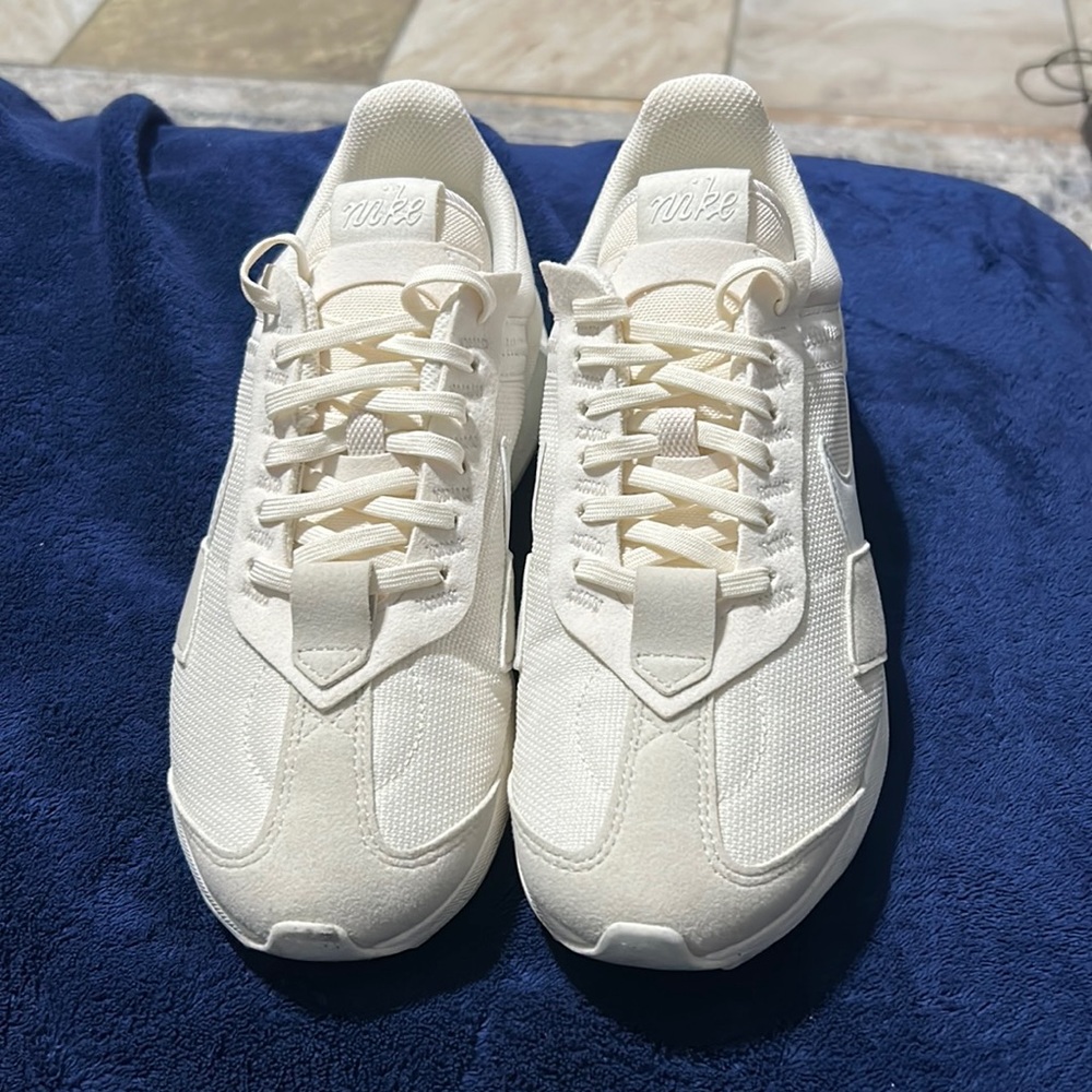 Nike AirMax Pre-Day
